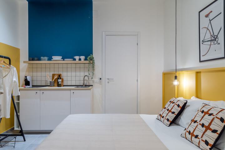 Room 2 of 19