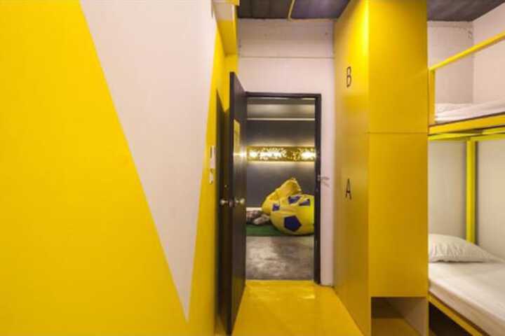 Room 15 of 49