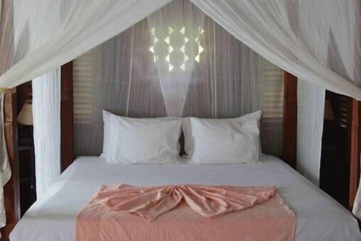 Room 20 of 49