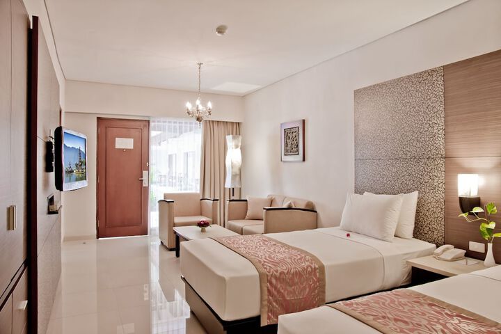 Room 17 of 60