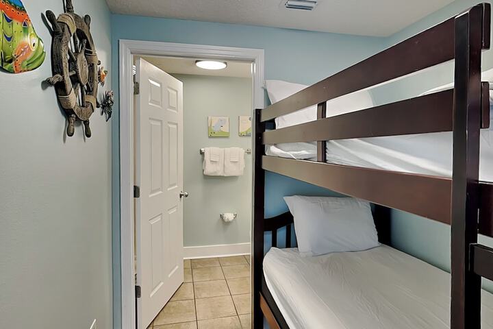 Room 50 of 217