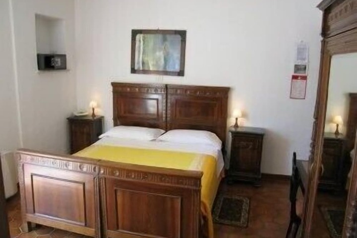 Room 15 of 55