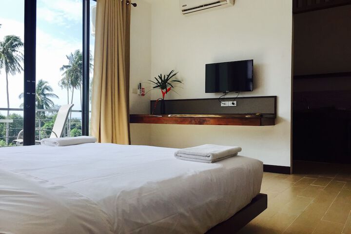 Room 49 of 108