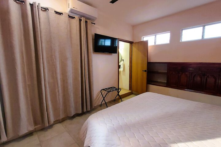 Room 9 of 41