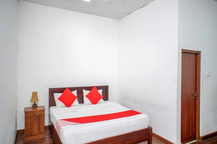 Room 2 of 21