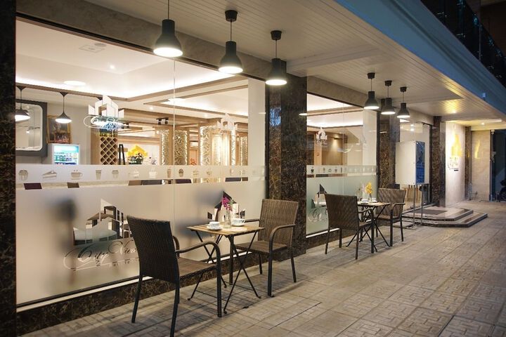 Terrace/Patio 54 of 64