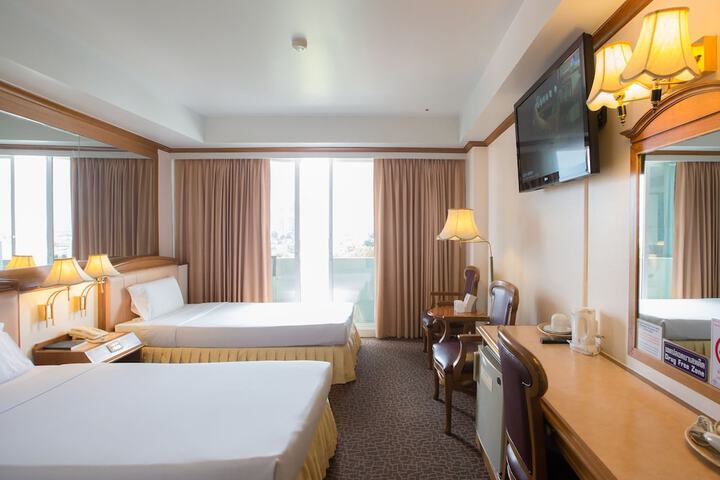 Room 18 of 67
