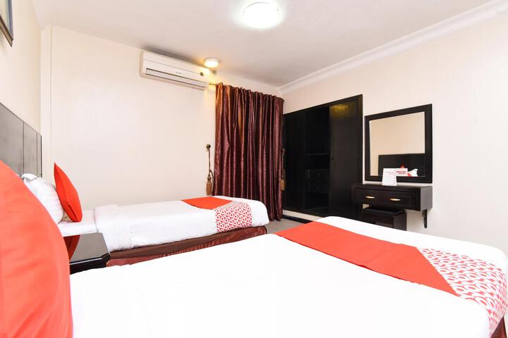 Room 31 of 46