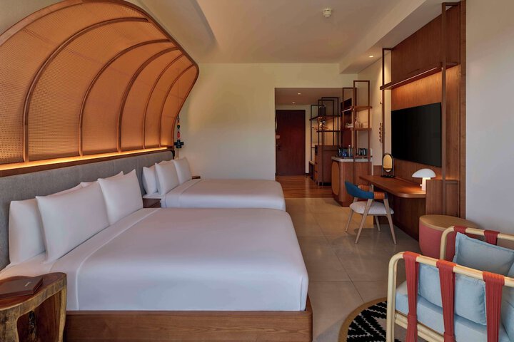 Room 17 of 201