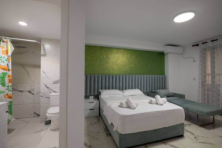 Room 36 of 131