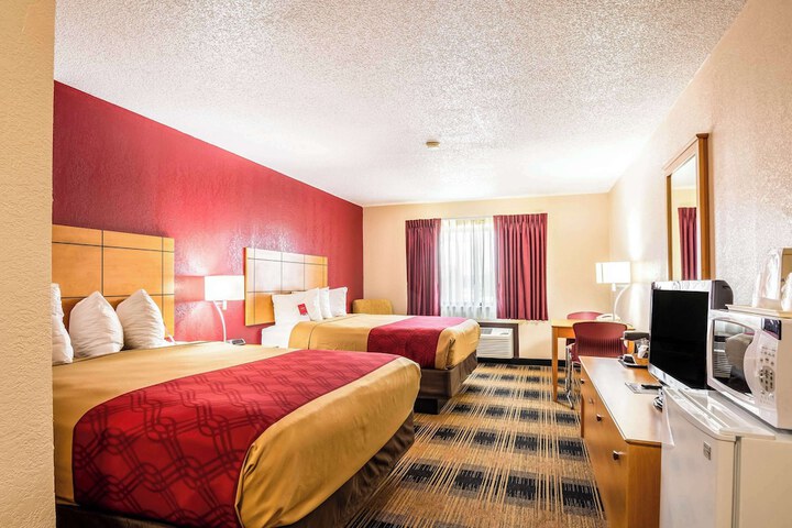 Room 22 of 31