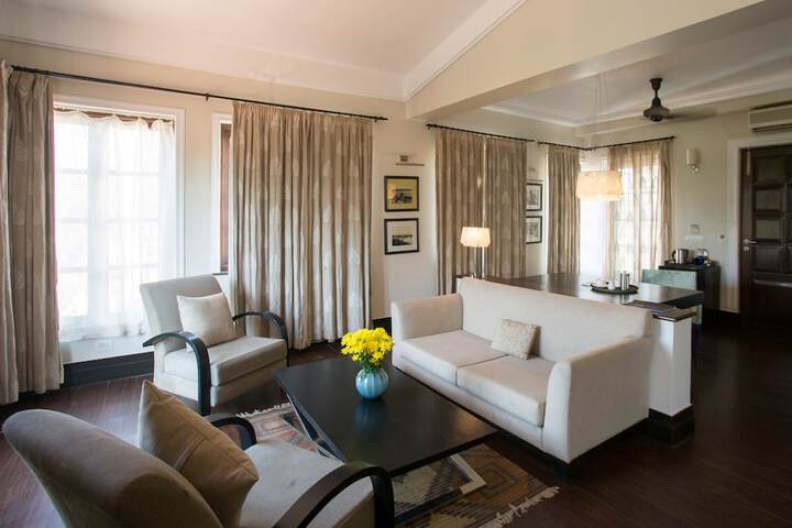 Room 15 of 60