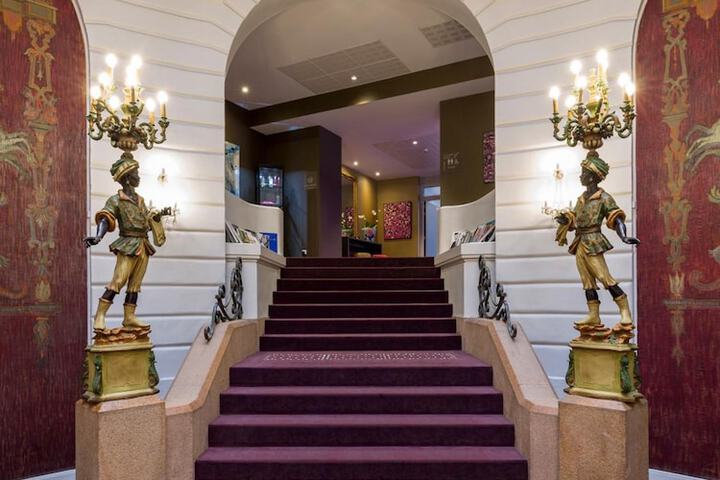 Hotel 45 of 50
