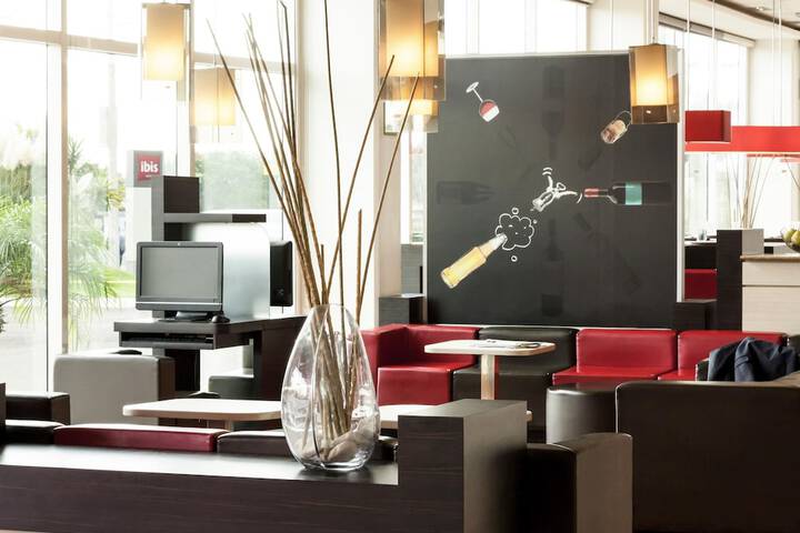 Hotel 60 of 65