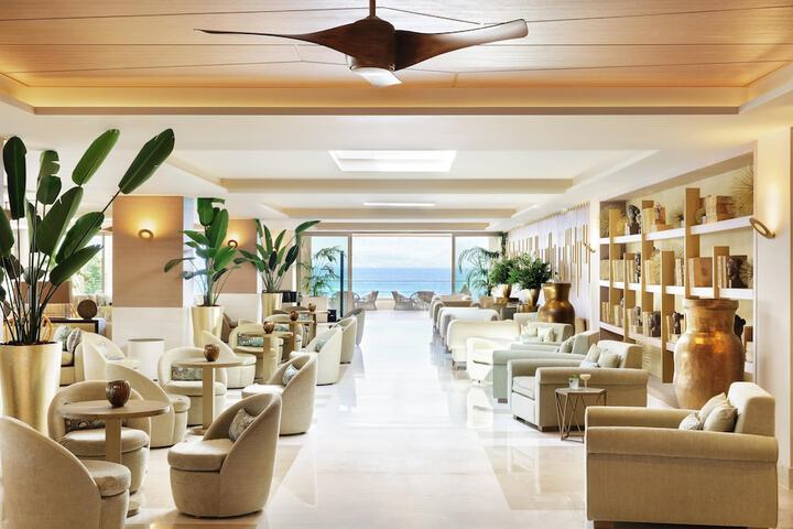 Hotel Interior 4 of 254