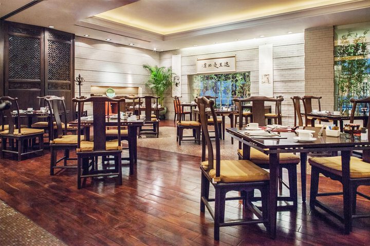 Dining 72 of 95