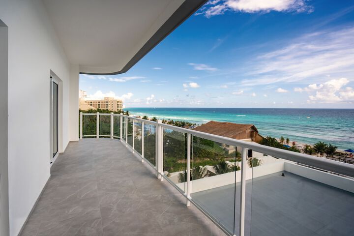 Terrace/Patio 135 of 135