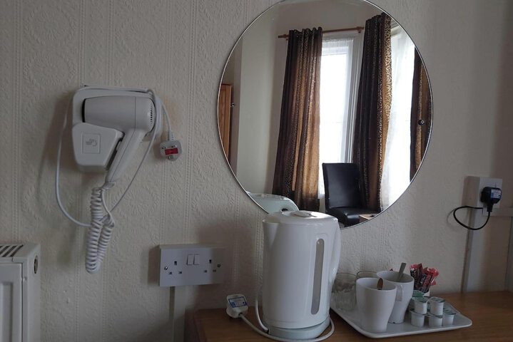 Room 26 of 39