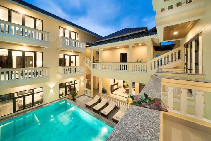 Pool 54 of 73