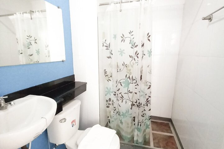 Room 73 of 94