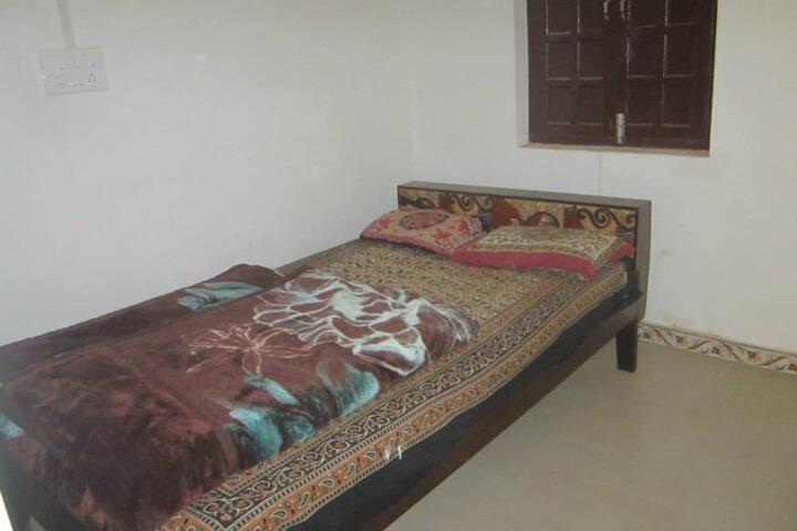 Room 3 of 5