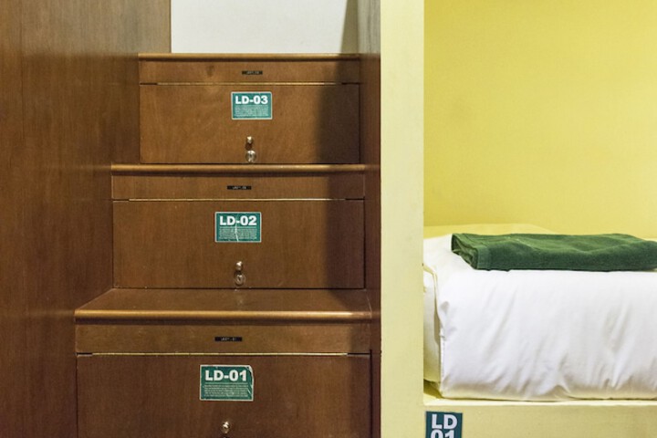 Room 11 of 61