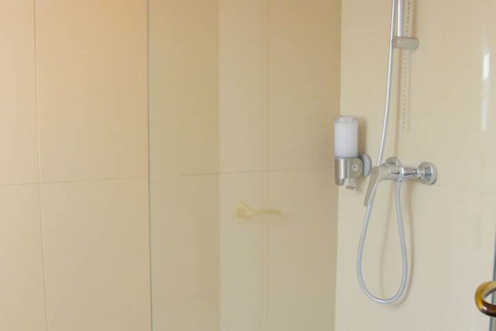 Clean Restrooms
