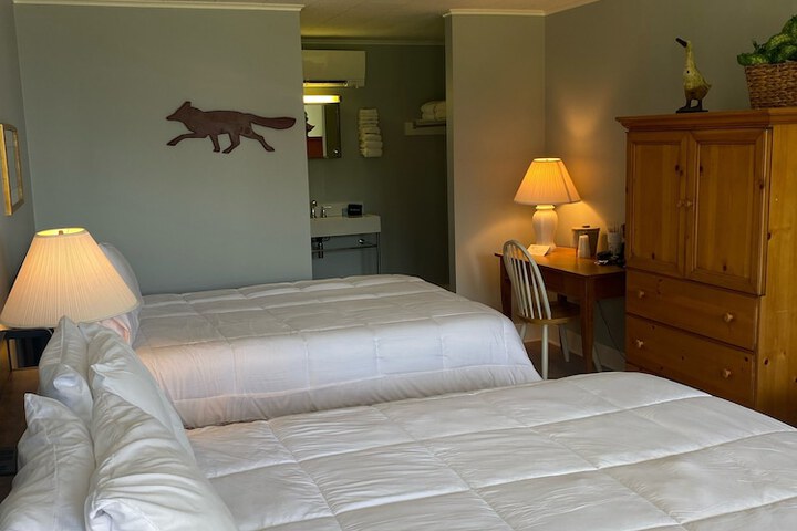 Room 76 of 205