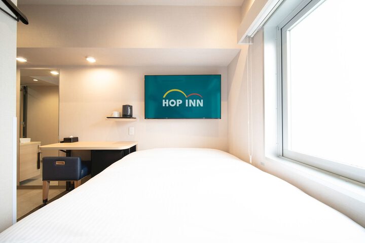 Room 16 of 56