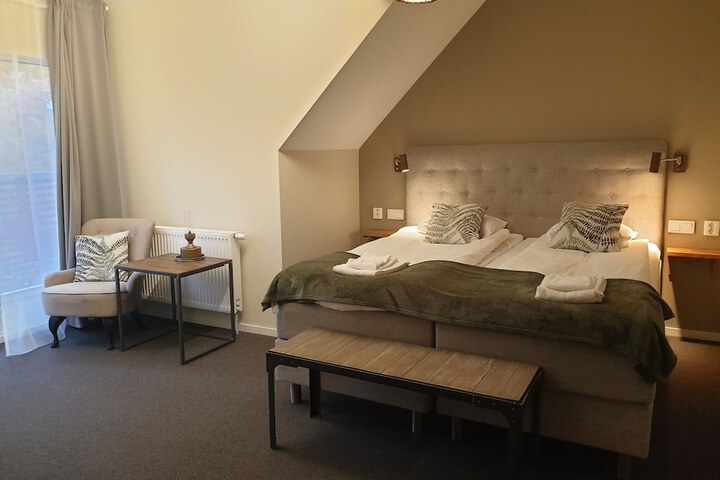 Room 9 of 31