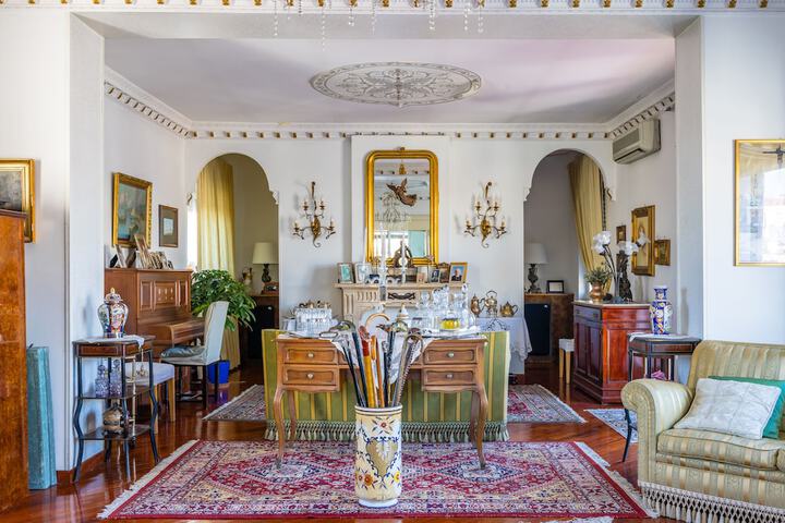Lobby Entry