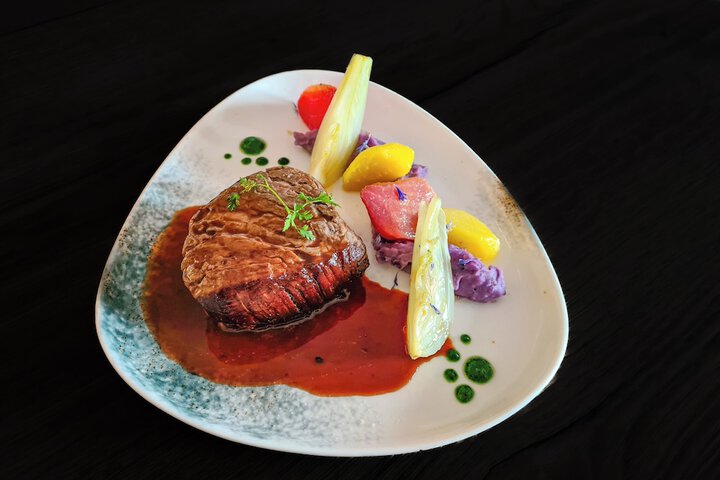 Dining 115 of 139