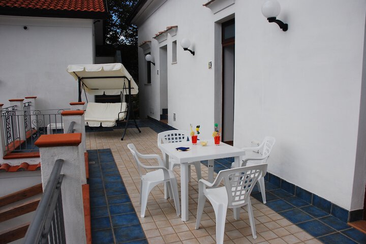 Terrace/Patio 23 of 32
