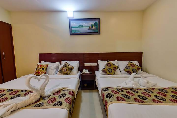Room 8 of 17