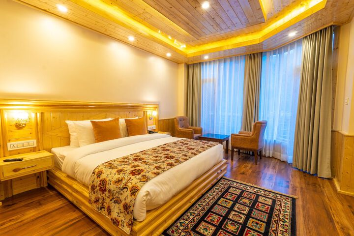 Room 20 of 98
