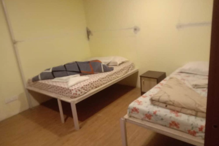 Room 21 of 84