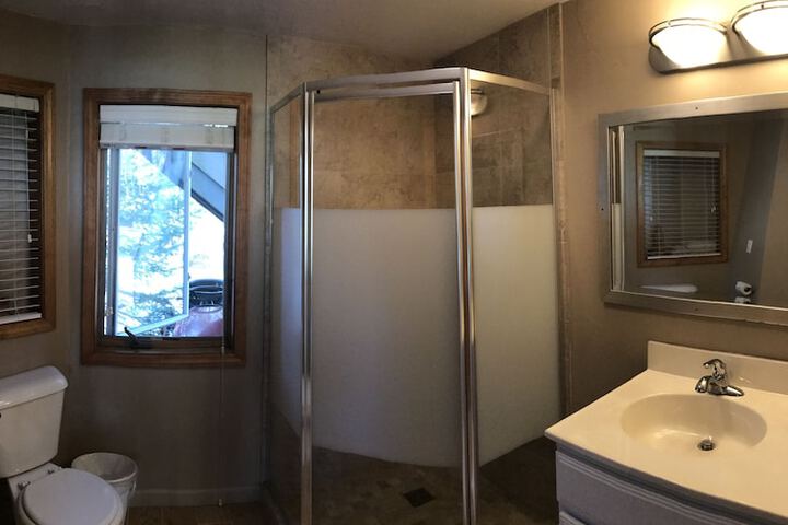 Room 105 of 146