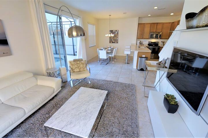 Hotel Interior 14 of 16