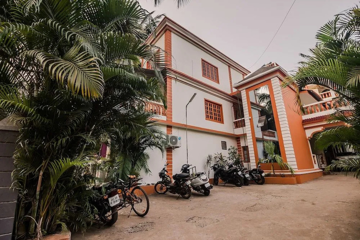 OYO 19027 Home Peaceful 2BHK Arambol
