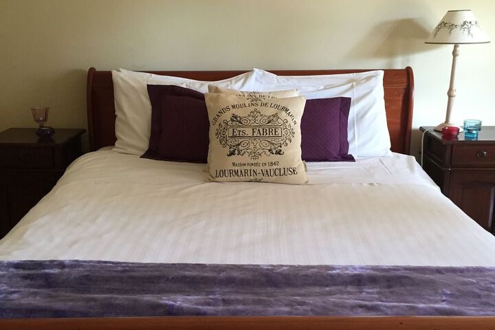 Room 21 of 49