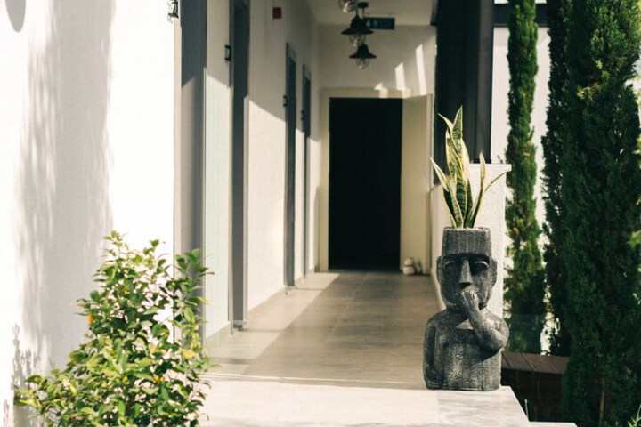 Hotel 190 of 201