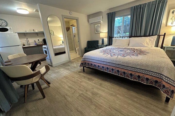 Room 21 of 89