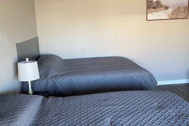 Room 3 of 7