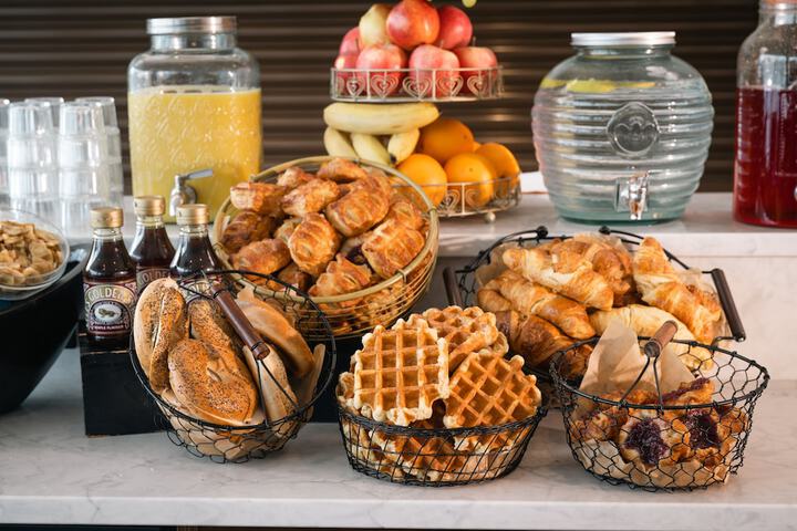 Breakfast buffet