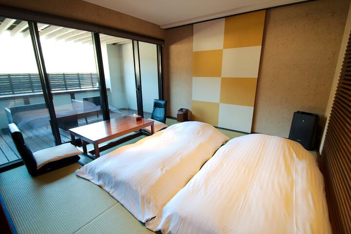 Room 19 of 71