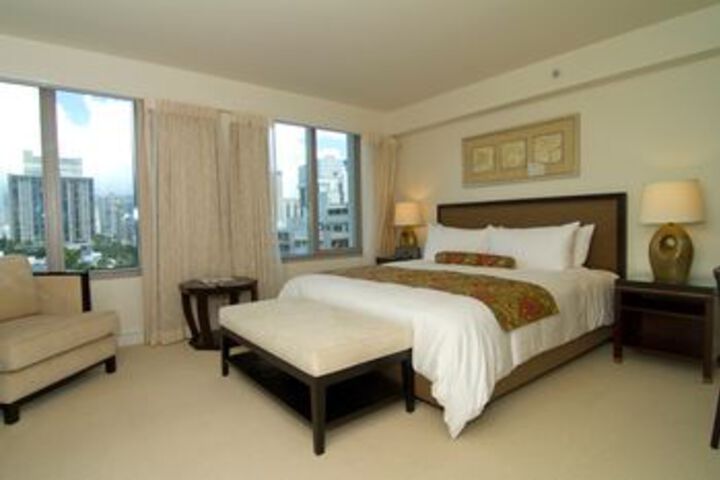 Room 83 of 232