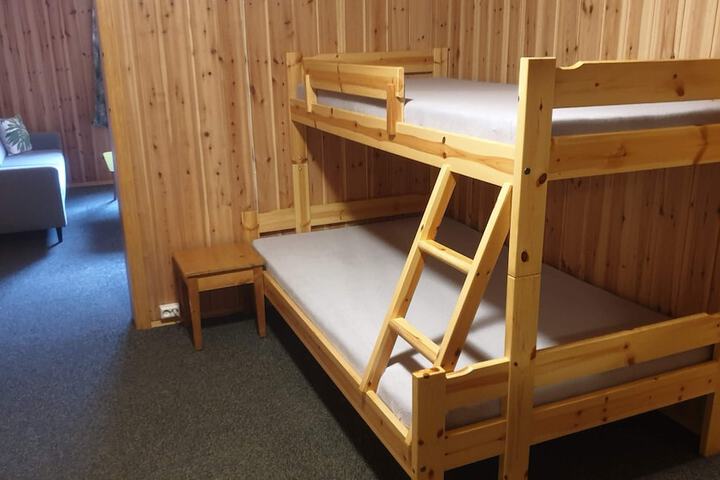 Room 17 of 117