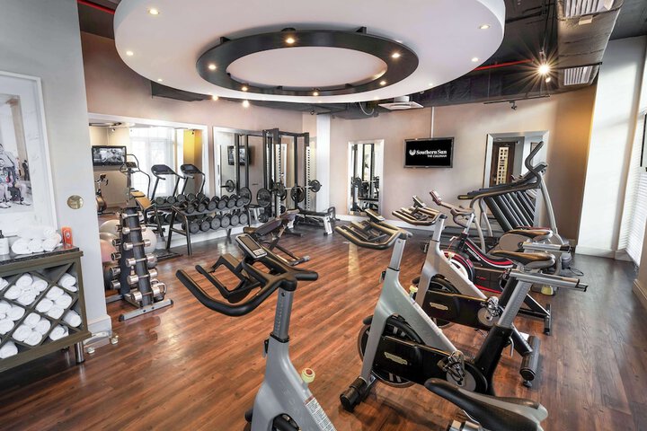Hotel with Gym