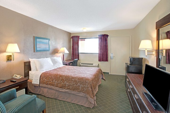 1 Double Bed (5 of 6)