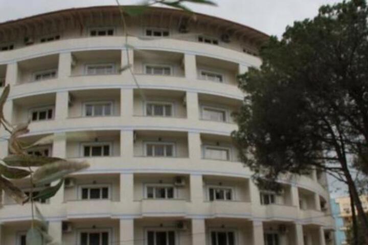 Hotel Leonardo